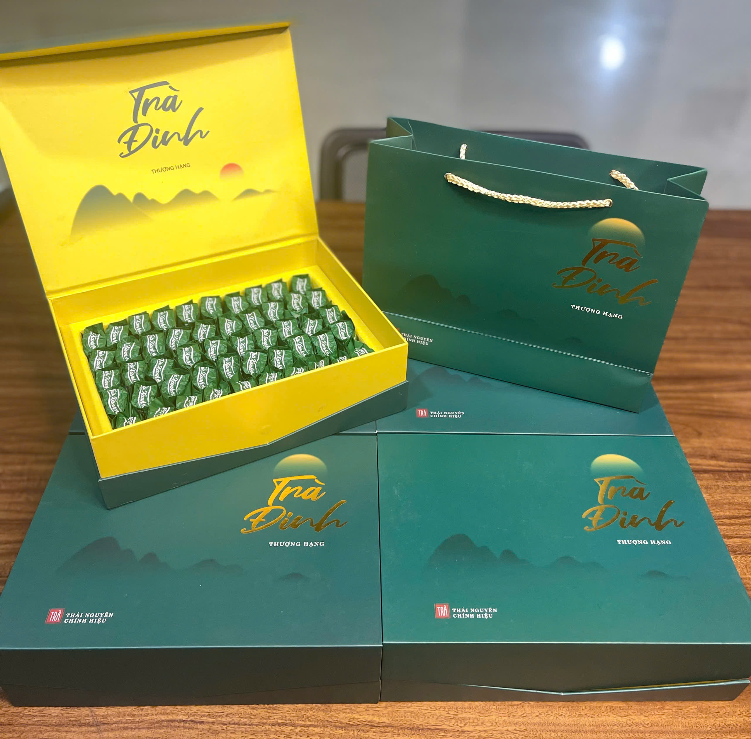 z6530473979464_79a62cd28b62da7449e19d81790ce7e4